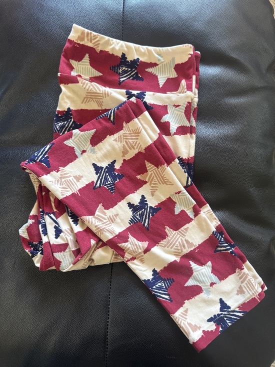 LuLaRoe Pants - EUC LuLaRoe TC Tall & Curvy Womens Stars & Stripes Patriotic Leggings Buttery